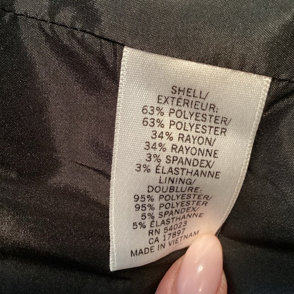 Banana Republic Factory Woman’s suit,blazer & skirt,pleated back & kick pleat, 6 - Picture 13 of 13